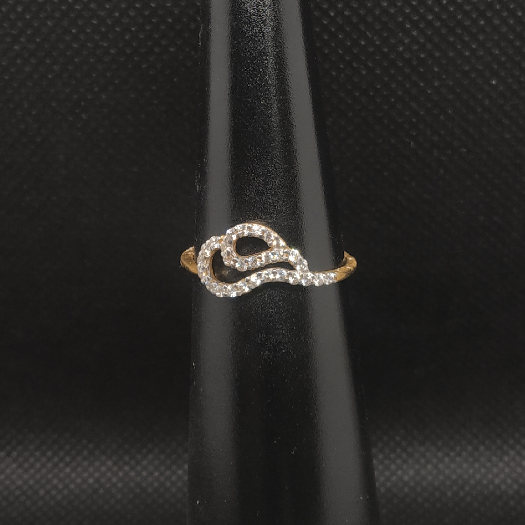 gold diamond ring