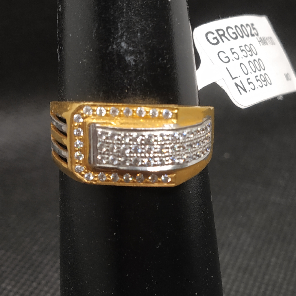 Jen's diamond ring