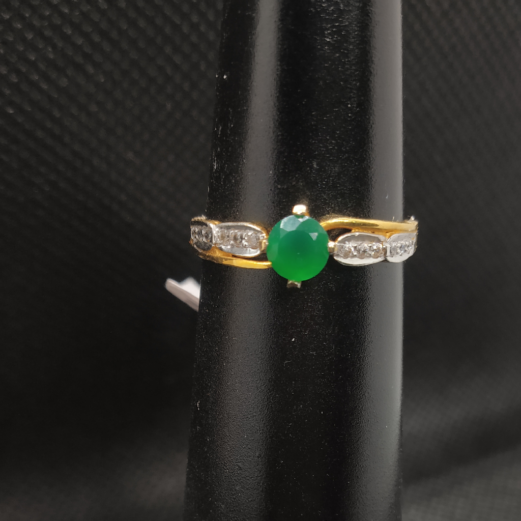 green stone Women ring
