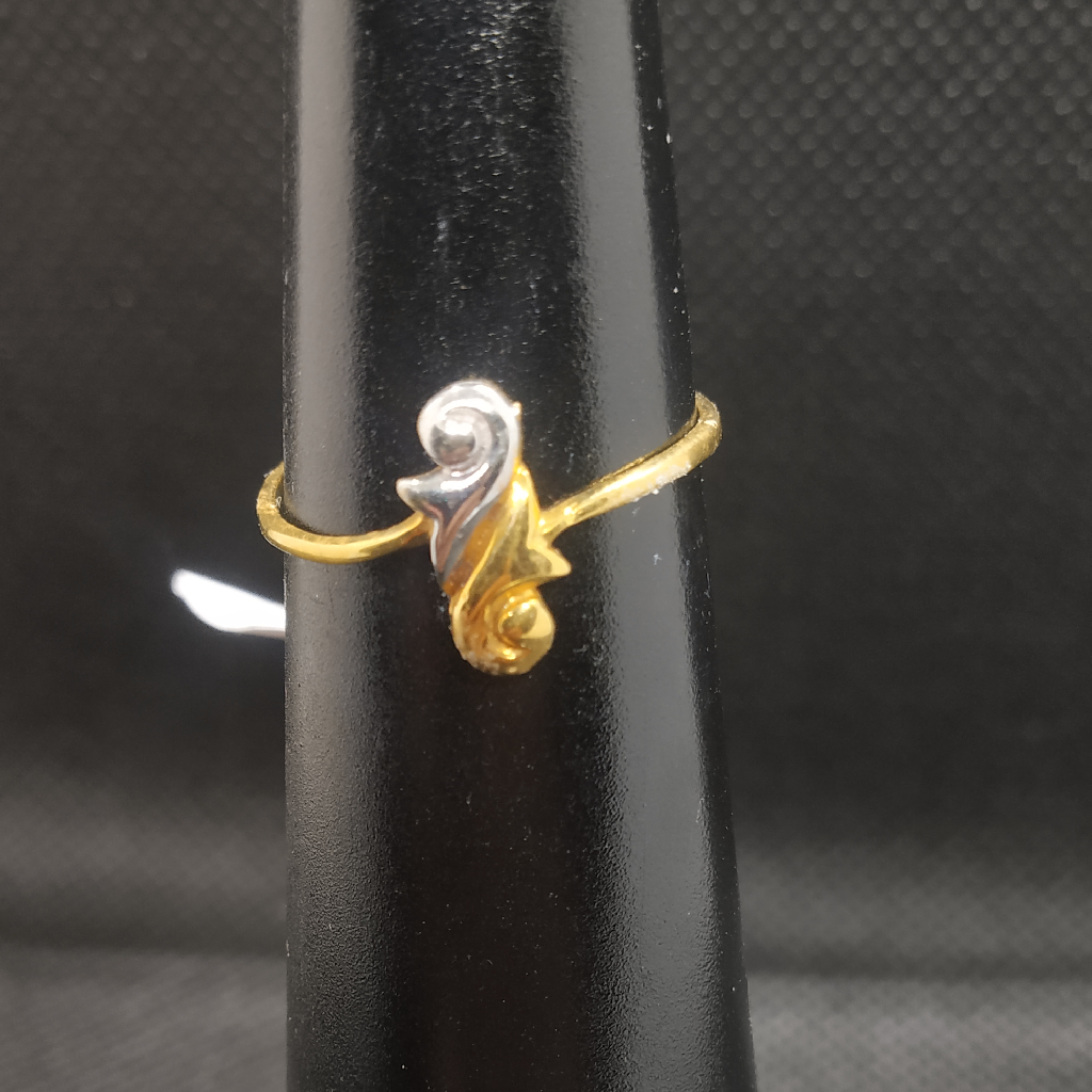 Gold ring